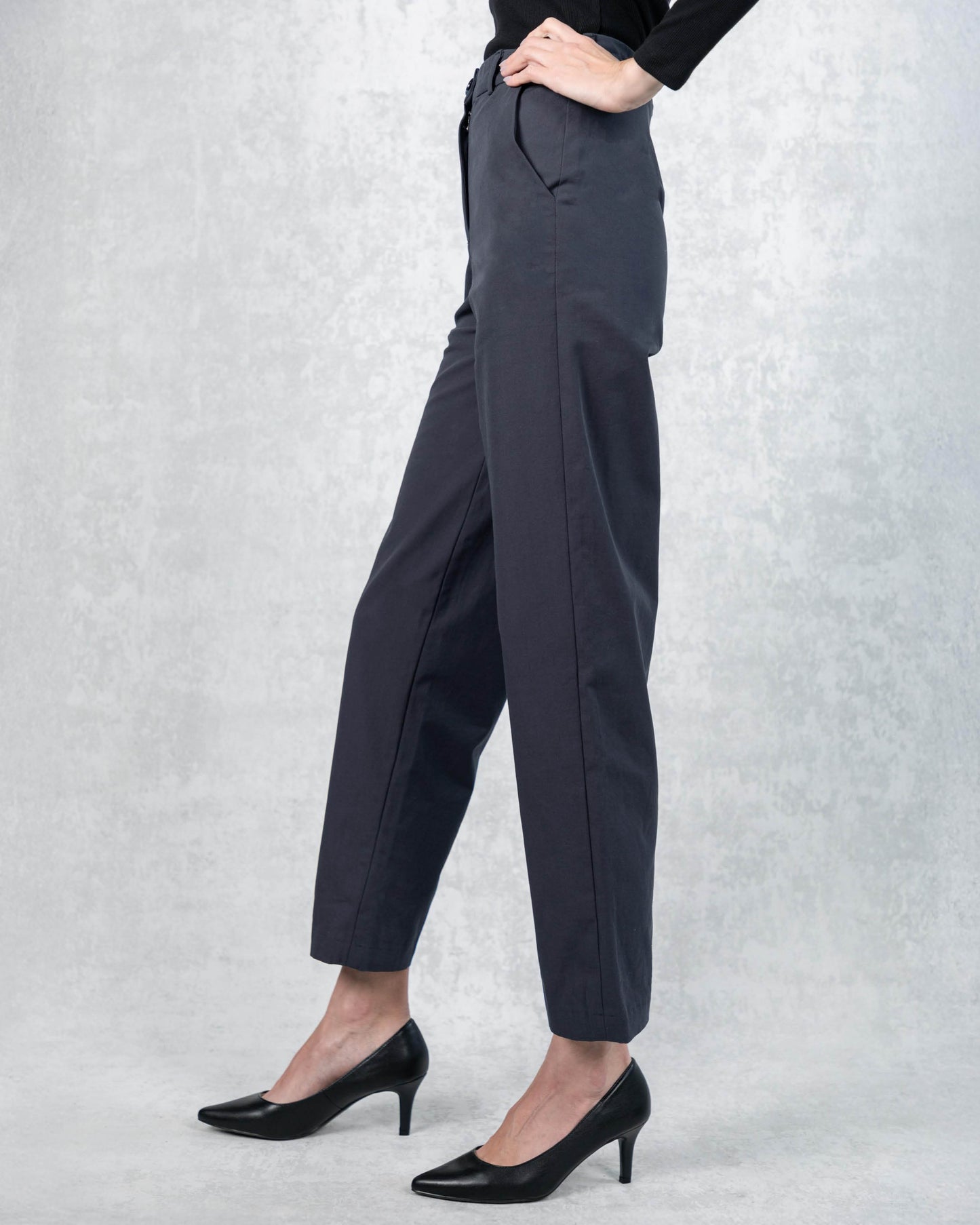 100% Cotton Astor Slim Straight Pants
